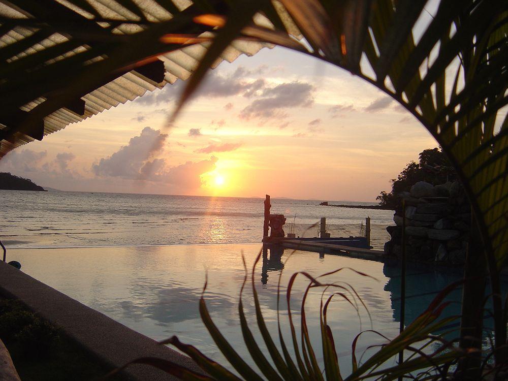 Nirvana Resort Puerto Galera Dış mekan fotoğraf