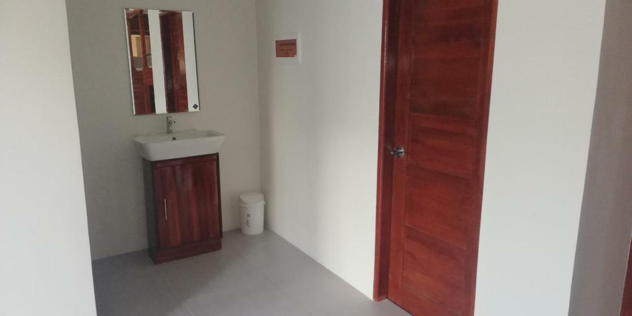 Nirvana Resort Puerto Galera Dış mekan fotoğraf