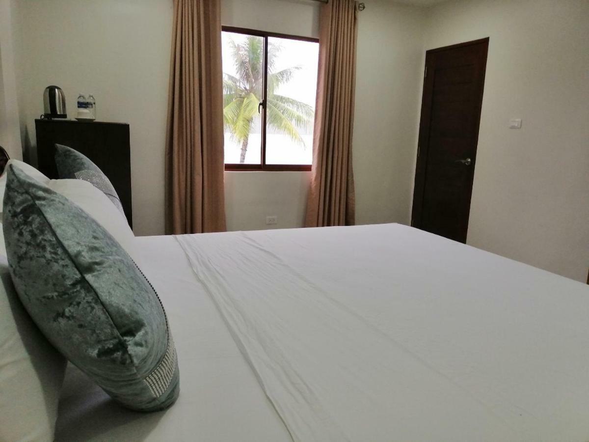 Nirvana Resort Puerto Galera Dış mekan fotoğraf