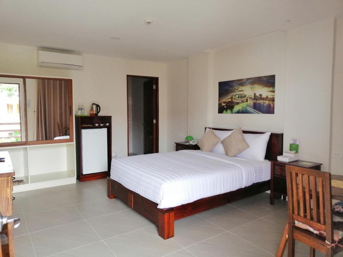 Nirvana Resort Puerto Galera Dış mekan fotoğraf